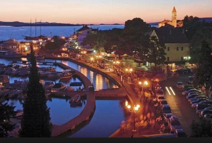 Apartment Plutus Biograd Na Moru Eksteriør bilde
